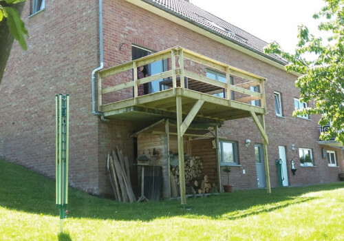 Agrandissement d’une terrasse en sapin autoclavé